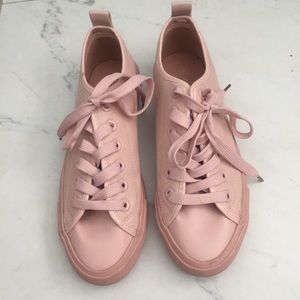 Epicstep Canvas Sneakers